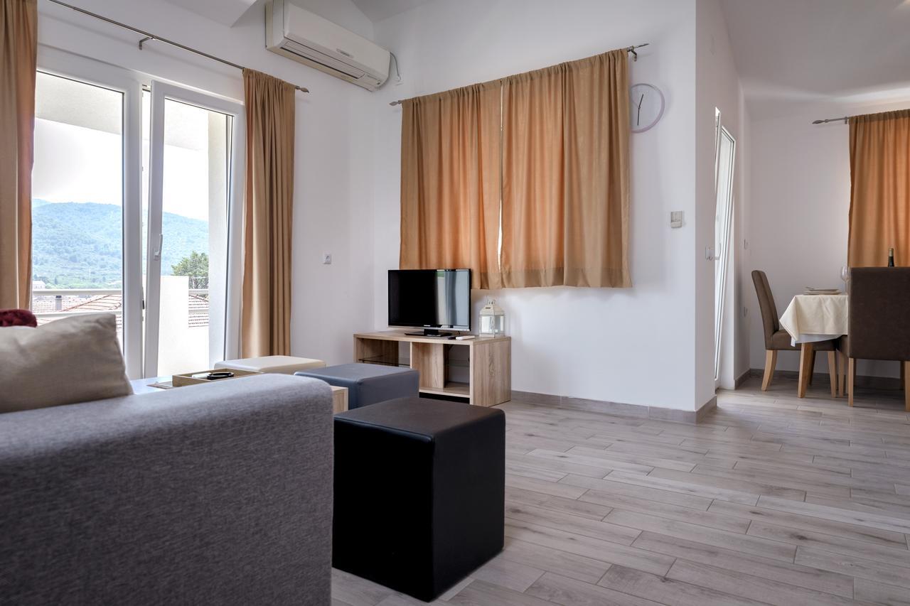 Apartments Markovic Stari Grad  Exterior foto